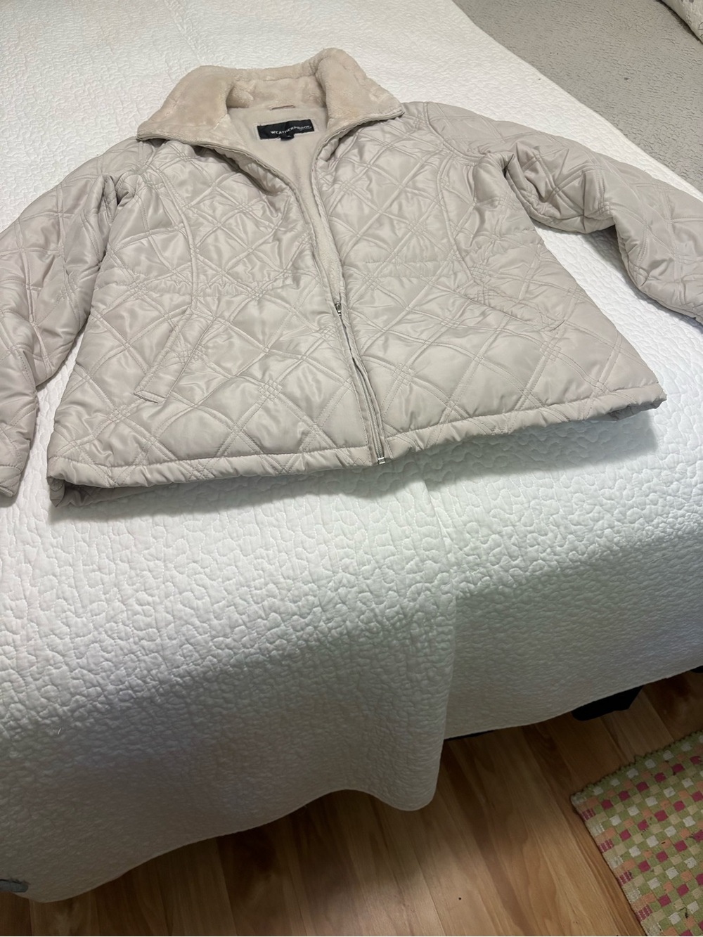 Weatherproof Beige Quilted Puffer Jacket with Faux Shearling Collar& lining.